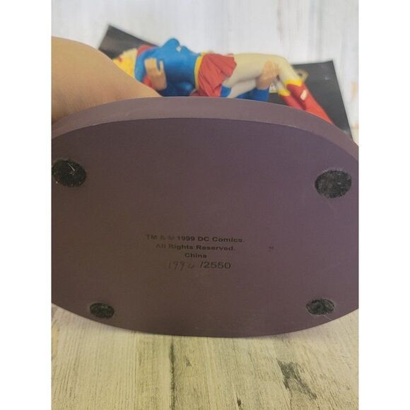 DC Direct crisis on infinite Earth Superman Supergirl collectible figure comics - Picture 10 of 16